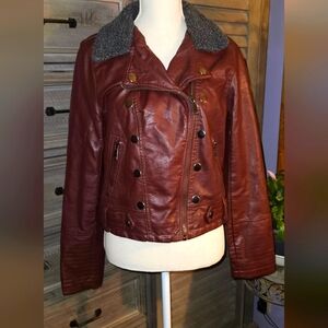 JOLT pleather burgundy biker jacket with Gray wool collar. Sz Large NWOT